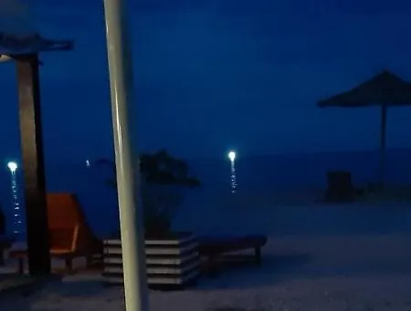 Family Zrnka S Besplatnim Parkingom Apartmán Rovinj