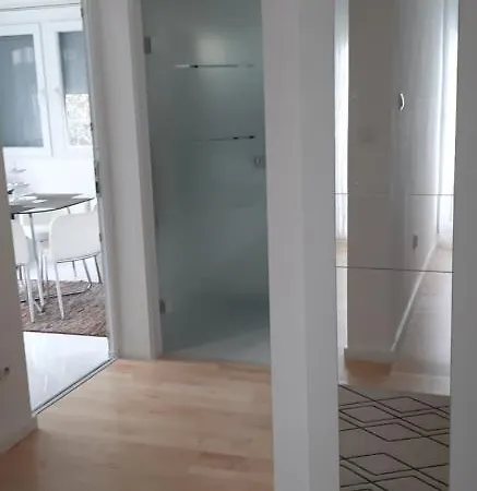 Family Zrnka S Besplatnim Parkingom