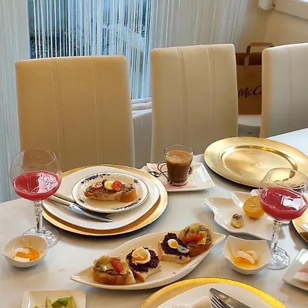 Family Zrnka S Besplatnim Parkingom Apartmán *