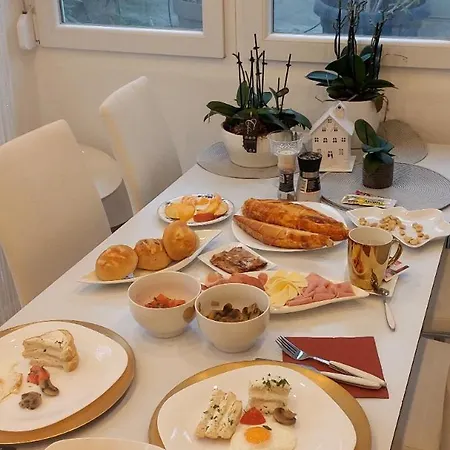 Family Zrnka S Besplatnim Parkingom Apartmán Rovinj